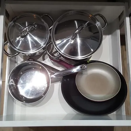 Julia Rakowicka - Old Town Daire *